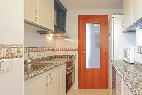 2-bed Attic Apartment In Denia For 6