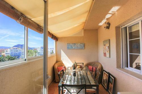 2-bed Attic Apartment In Denia For 6