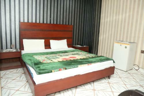 Hotels Multan