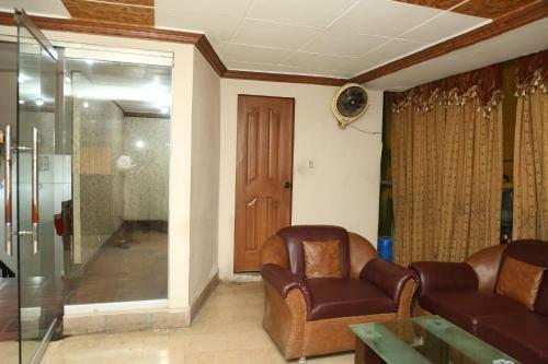 Hotels Multan