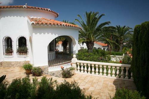 Villa Hermosa Casa Con Piscina