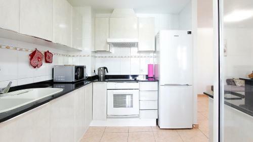 Beautiful 2-bed Apartment In Denia Near The Beach