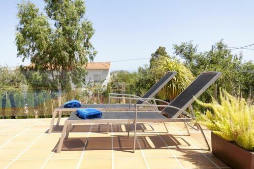 Villa Celi: Sea- & Mountain View, Peaceful & Comfortable.