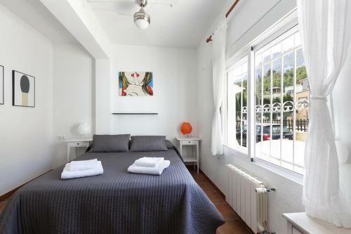 Villa Celi: Sea- & Mountain View, Peaceful & Comfortable.