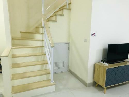 Hostal Impact Mt Guest House