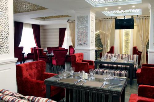 Hotel Pamir Palace