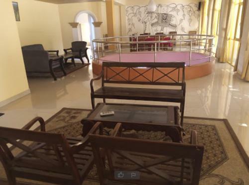Hotel Lion Inn