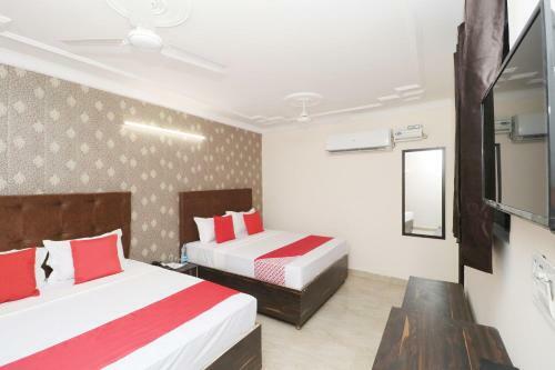Oyo 37351 Hotel Krishna Royal