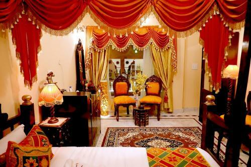 Hotel Ganesha Palace