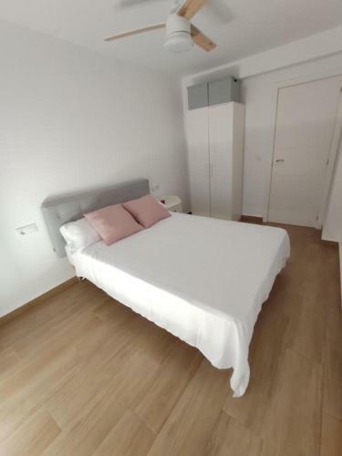 Apartamento Piso 3 Dormitorios Renovado Centro Urbano D�nia