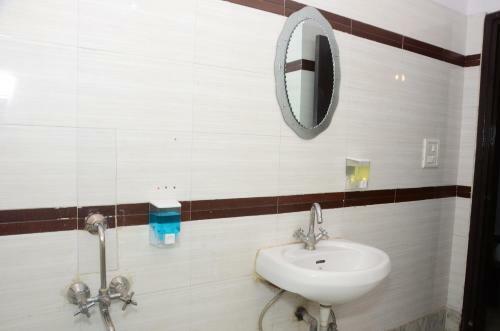 Hostal Gurjeet Guest House 100 Meter From Golden Temple