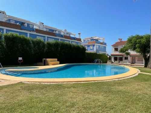 Adosado En Playa Almadraba En Denia