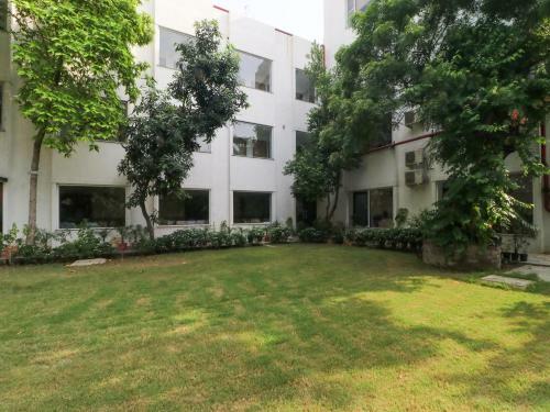 Hotel Capital O 82391 Dreams Catcher Villa