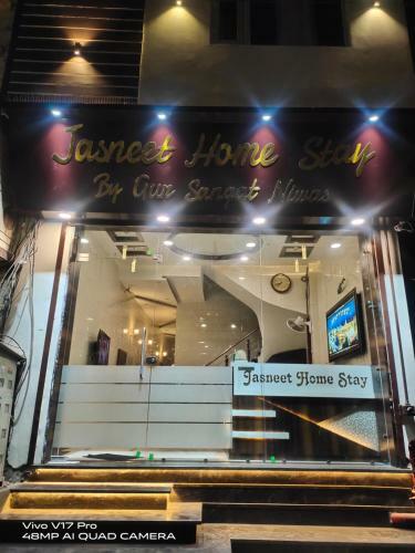 Hotel Jasneet Homestay