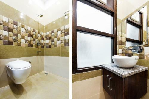 Capital O 60496 Hotel Avera