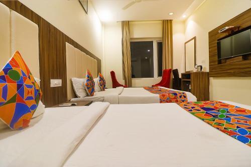 Fabhotel Prime Welcome Inn2