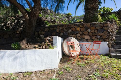 Villa Monta�a Colorada