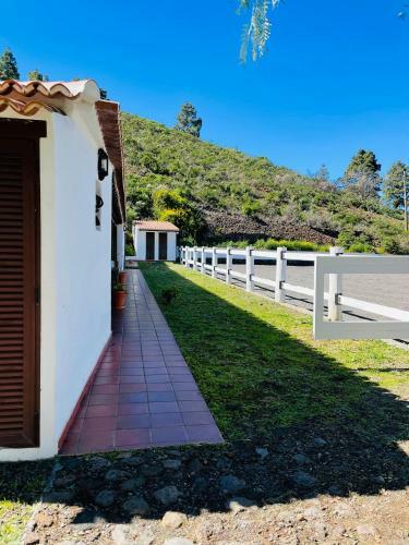 Villa Monta�a Colorada