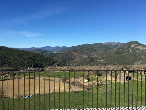 Apartamentos Bajo Pe�a