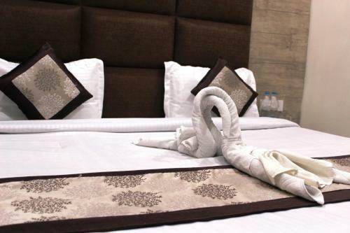 Shree Krishna Hotels