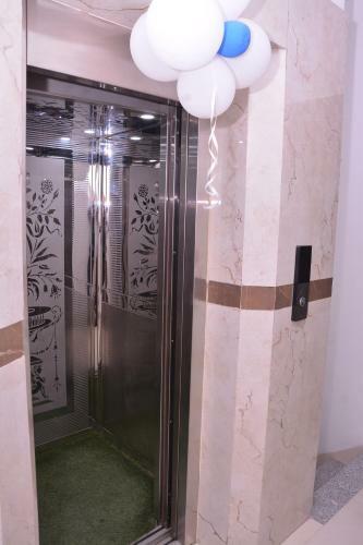 Bed & Breakfast Laser Tower Home Stay