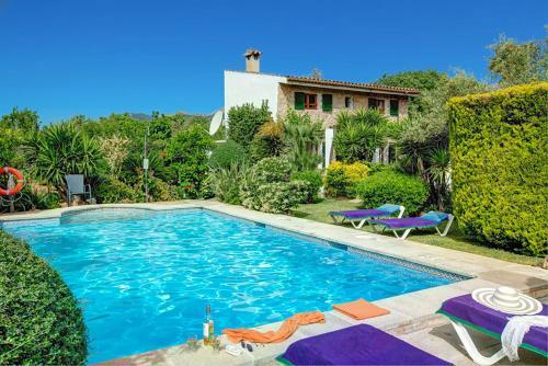 Villa Can Camarroja