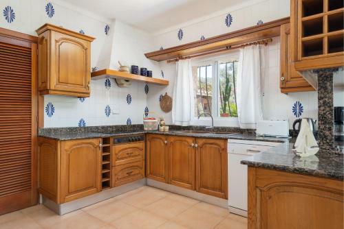 Can Malondra, Villa Para 8 Con Piscina Y Jardines