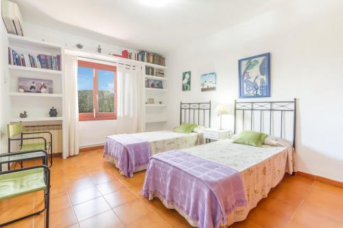 Villa With Pool Walking Distance To The Beach (malondra)