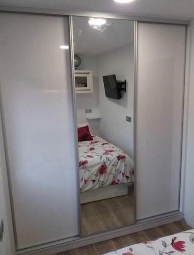 Apartamento Con Terraza Cerca Del Puerto