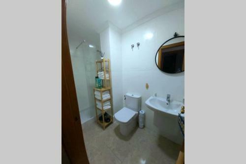 Playa A 250 Metros. Apartamento Reci�n Reformado.