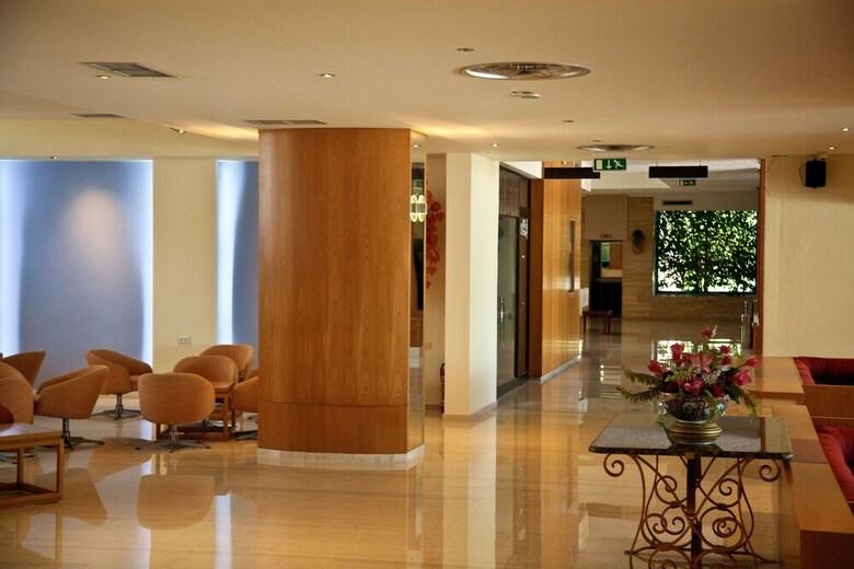 Hotel Blue Horizon