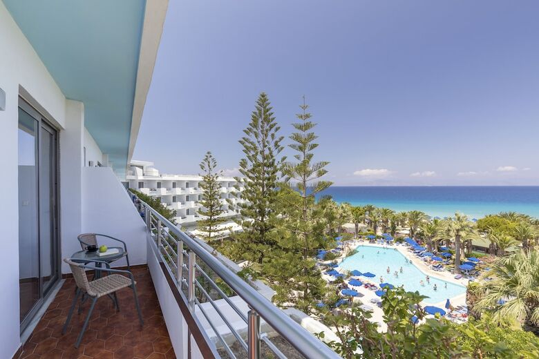 Hotel Blue Horizon