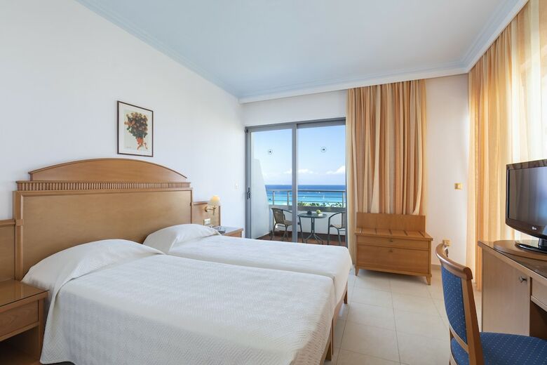 Hotel Blue Horizon