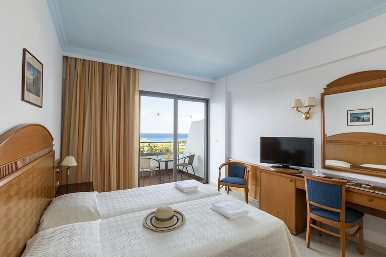 Hotel Blue Horizon