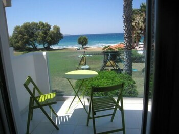 Aparthotel Irina Beach Hotel