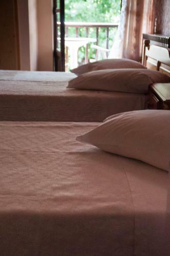 Hostal Haravgi
