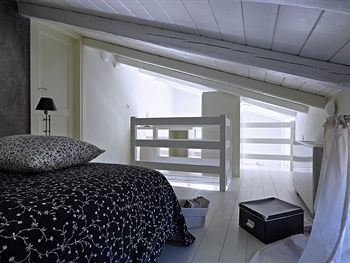 Apartamento Eliathos Residence Houses