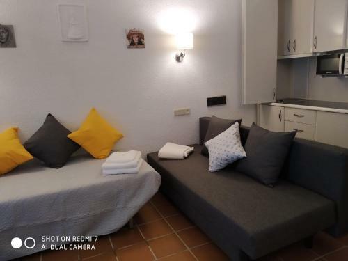 Apartamento Reina Y Pastora Con Parking