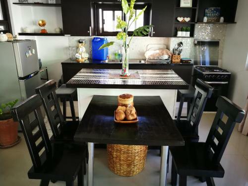 Hostal Casa Herminia Baler