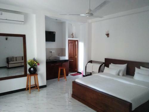 Hostal Fantasia Inn