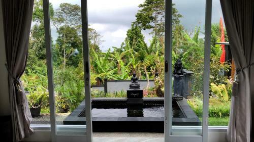 Hostal Wanagiri Cosmic Nature Villa