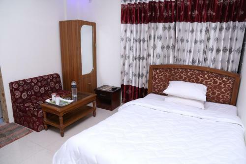 Hotel Platinum Ltd