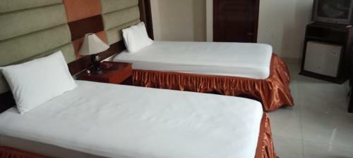 Yes Bd Hotel Group