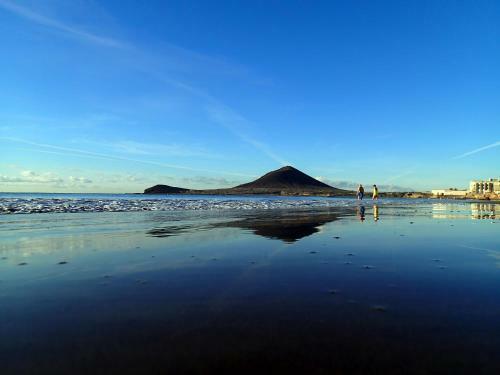 Apartamento Sota 3, Beach Front, Spectacular Ocean Views, Parking, Wifi