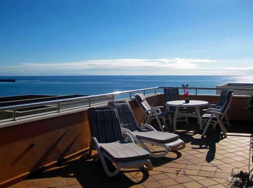 Apartamento Sota 3, Beach Front, Spectacular Ocean Views, Parking, Wifi
