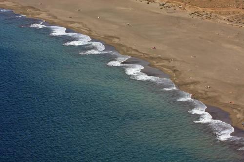 Apartamento Sota 3, Beach Front, Spectacular Ocean Views, Parking, Wifi