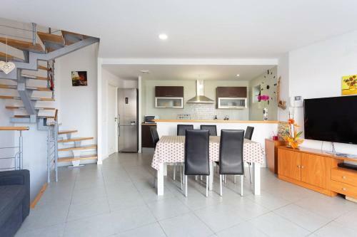 Apartamento El Medano Duplex 1ra Linea De Playa