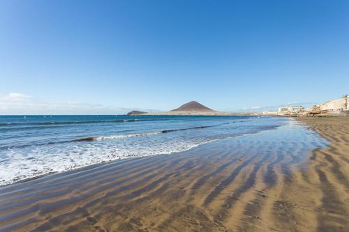 Home2book Bright Apartment El M�dano Beach