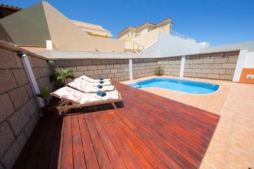 The Sunflower Villa - By Medano4you
