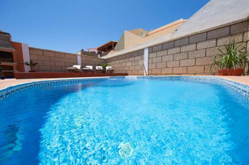The Sunflower Villa - By Medano4you